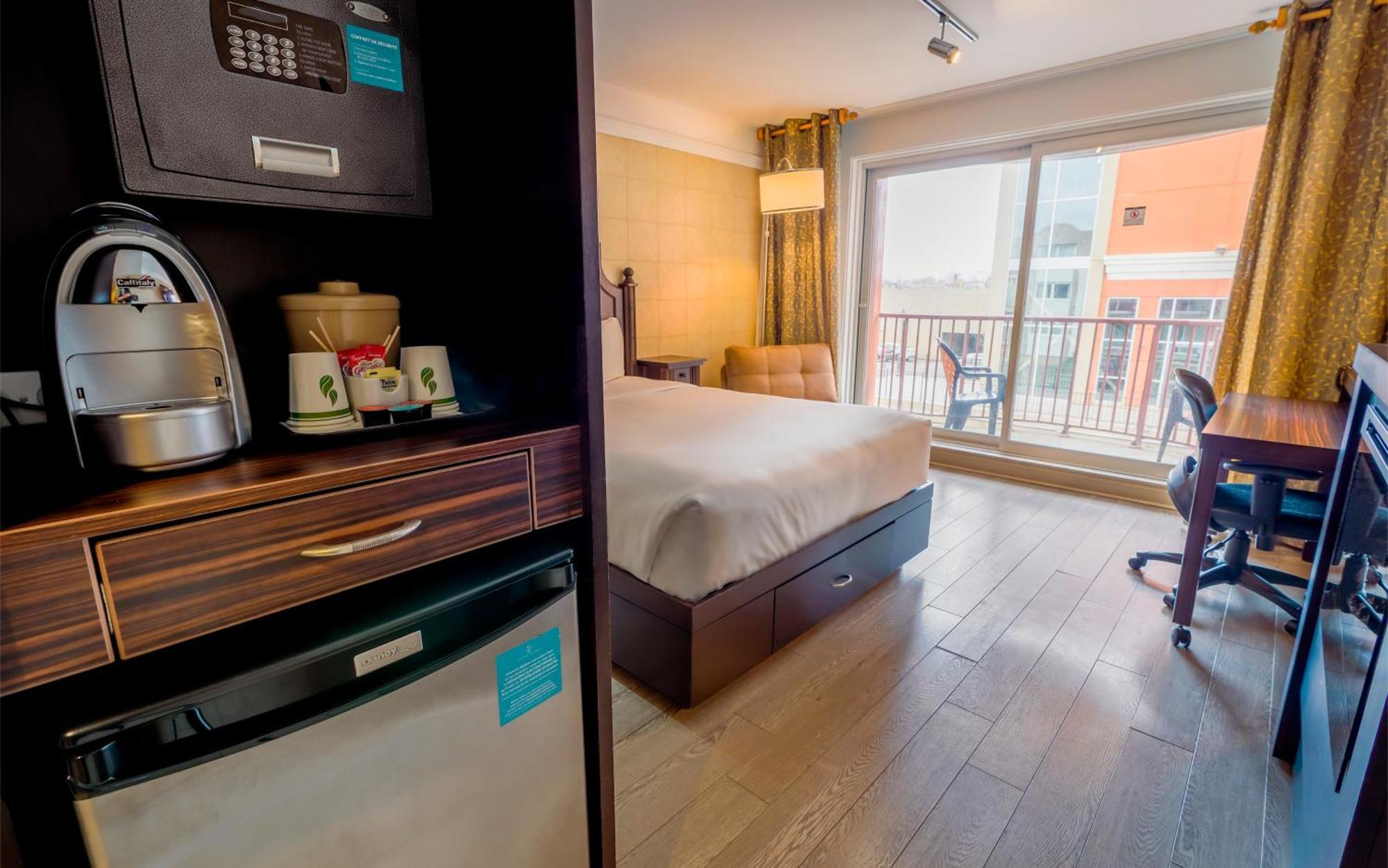 Lhotelquebec Rum bild